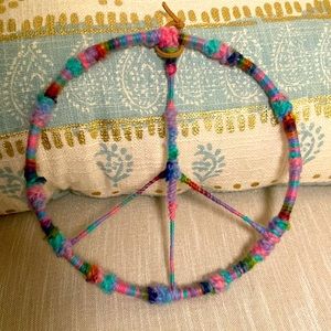 NWT Boho Hanging Peace Sign Multicolor Multi-texture